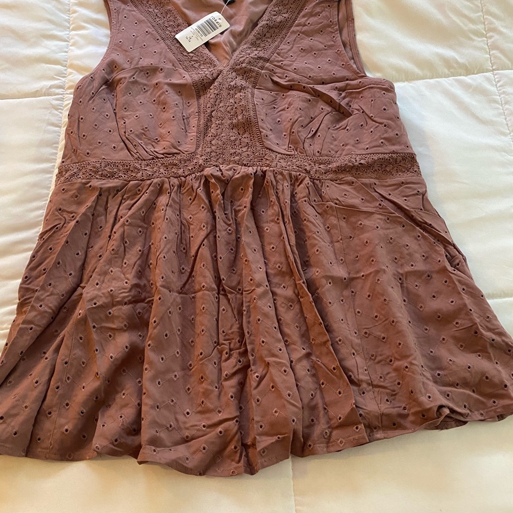 NWT Torrid Mixed Eyelet Sisterhood Baby doll Size 1 Rose Taupe - Picture 11 of 11